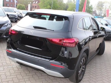 Mercedes GLA II Off-roader Facelifting 1.3 200 163KM 2025 MERCEDES-BENZ GLA 200 Suv 1.3 (163KM) 2025, zdjęcie 4