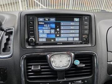Chrysler Town &amp; Country V 2015 town chrysler Touring V6 3.6l benzyna 283KM Dokumentacja Zadbany, zdjęcie 11