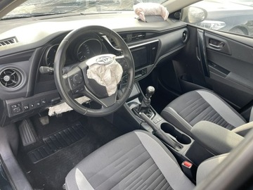 Toyota Auris II Hatchback 5d Facelifting 1.6 Valvematic 132KM 2017 Toyota Auris Klimatronik Tempomat 132KM, zdjęcie 5