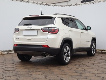Jeep Compass II SUV 2.0 MJD 140KM 2017 Jeep Compass 2.0 MultiJet, Salon Polska, zdjęcie 4