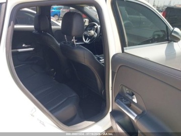 Mercedes GLA II 2021 Mercedes-Benz GLA 2021 Mercedes-Benz GLA GLA 250 SUV 2.0 Benzyna 221KM, zdjęcie 9