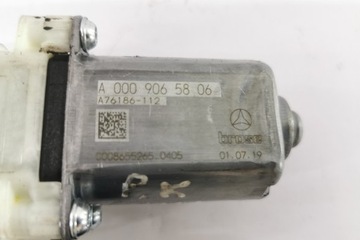 MOTOREK OKNO PŘEDNÍCH LEVÝCH DVEŘE MERCEDES-BENZ A (W177) A0009065806