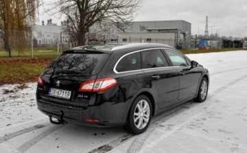 Peugeot 508 I SW 1.6 THP 156KM 2012 Peugeot 508 Bezwypadkowy Panorama 1.6 Benzyna 156KM, zdjęcie 3