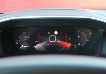 Peugeot 2008 II SUV 1.2 PureTech 130KM 2023 Peugeot 2008 Allure Pack EAT8 Fv23 Od RiA 1.2 Benzyna 130KM, zdjęcie 8