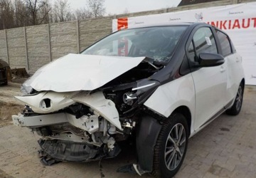 Toyota Yaris III Hatchback 5d Facelifting 2017 1.5 Dual VVT-iE 111KM 2019 Toyota Yaris Y20 Okazja 1.5 Benzyna 111KM, zdjęcie 7