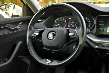 Skoda Octavia IV Liftback 1.5 TSI EVO 150KM 2021 Škoda Octavia Skoda Octavia Bezwypadkowy / Salon, zdjęcie 17