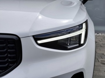 Volvo XC40 Crossover Facelifting 2.0 B4 197KM 2025 Volvo XC 40 XC40 B4 Benzyna | Plus Dark | Salon Po, zdjęcie 32