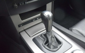 BMW Seria 5 E39 Touring 525 i 192KM 2004 BMW Seria 5 2.5 R6 Automat Skora Panorama Klimatronik Xenon PDC Sprowadzony, zdjęcie 19