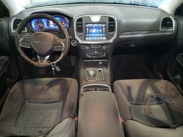 Chrysler 300C II 2019 Chrysler 300 Touring 2019 3.6l 3.6 Benzyna 292KM, zdjęcie 8