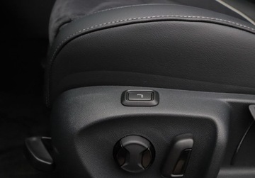 Volkswagen Passat B8 Variant Facelifting 1.5 TSI EVO 150KM 2025 Volkswagen Passat HAK holowniczy, szyby dzwiekoszczelne, dostepny od reki, zdjęcie 11