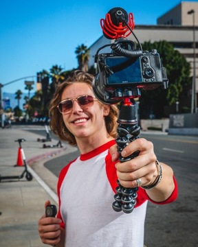 Микрофон Joby Wavo для видеоблогов, прямых трансляций, Tiktok, YT