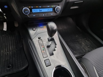 Toyota Avensis III Wagon Facelifting 2015 2.0 Valvematic 152KM 2018 Toyota Avensis 2.0 Premium MS Kombi. WW555YH, zdjęcie 19