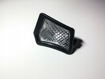 VOLVO V70 XC70 XC90 LAMPA SPODNÍ PRAVÉ ZRCÁTKO 31