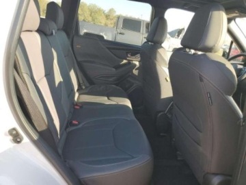 Subaru 2022 Subaru Forester 2022, 2.5L, 4x4, WILDERNESS, po gradobiciu 2.5 Benzyna, zdjęcie 9