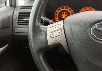 Toyota Auris I Hatchback 1.4 i 16V VVT-i 97KM 2007 Toyota Auris Toyota Auris 1.4 VVT-i 1.4 Benzyna 97KM, zdjęcie 36