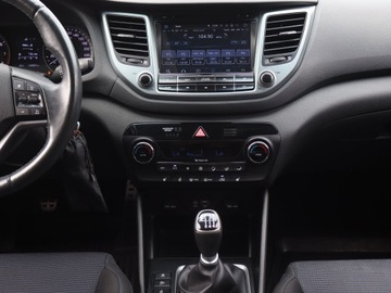 Hyundai Tucson III SUV 1.6 GDI 132KM 2017 Hyundai Tucson 1.6 GDI, Salon Polska, Navi, Klima, zdjęcie 11