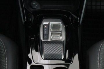 Peugeot 2008 II SUV Facelifting 1.2 PureTech 130KM 2024 Peugeot 2008 1.2 PureTech, Salon Polska, zdjęcie 18