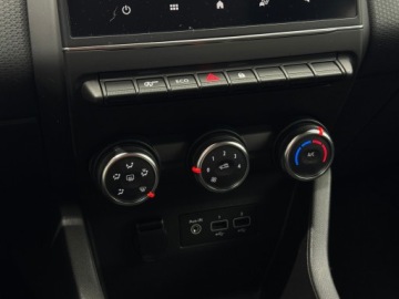 Renault Clio V Hatchback 5d 1.0 TCe 90KM 2022 Renault Clio Equilibre / CarPlay/Android Auto / Cz, zdjęcie 22