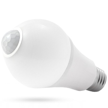 Żarówka LED E27 12W z czujnikiem ruchu i zmierzchu