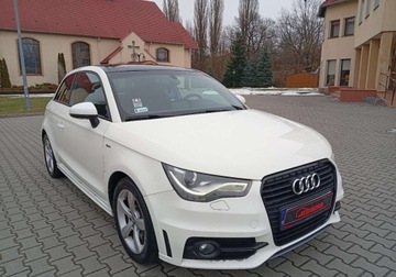 Audi A1 I Hatchback 3d 1.4 TFSI 122KM 2011 Audi A1 3-drzwiowe Zarejestrowany - benzyna - automat - S-line 1.4 Benzyna