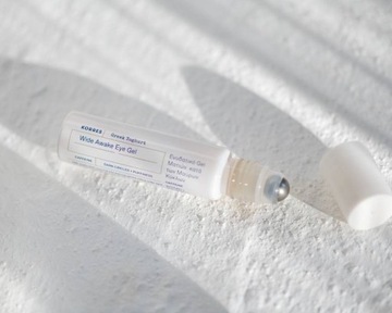 Охлаждающий гель для глаз Korres шариковый с кофеином