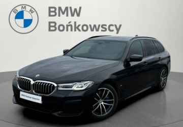BMW Seria 5 G30-G31 Touring Facelifting 2.0 530i 252KM 2021 BMW Seria 5 530i 252 KM Laser M Sport Panorama Hak Navi ACC Head Up Shadow