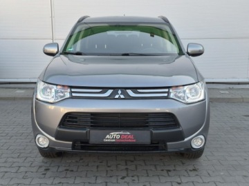 Mitsubishi Outlander III SUV Facelifting 2.0 SOHC MIVEC 150KM 2014 Mitsubishi Outlander 2.0i, 150KM, Tempomat, Hak,, zdjęcie 6