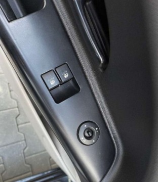 Kia Ceed I Hatchback 1.4 109KM 2008 Kia Ceed Kia Ceed 1.4 Benzyna 109 KM Klima 1.4 Benzyna 109KM, zdjęcie 19