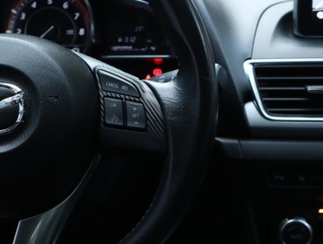 Mazda 3 III Hatchback Facelifting 2.0 SKYACTIV-G 120KM 2016 Mazda 3 2.0 Skyactiv-G, Navi, Xenon, Bi-Xenon, zdjęcie 20