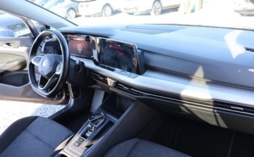 Volkswagen Golf VIII Variant 2.0 TDI 150KM 2021 Volkswagen Golf Variant Aktywny Tempomat, K. Cofania, NAVI, Czujniki, Mult, zdjęcie 14