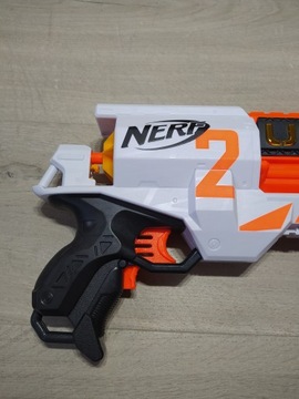 Автоматическая пусковая установка Nerf Ultra Two E7921 ОПИСАНИЕ