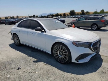 Mercedes Klasa E W214 2024 Mercedes-Benz Klasa E 350 4Matic 2024 2.0l 2.0 Benzyna 255KM, zdjęcie 4