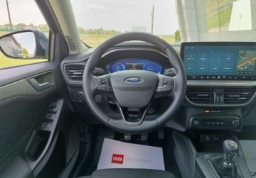 Ford Focus IV Kombi Facelifting 1.0 EcoBoost 125KM 2024 Ford Focus 125KM EcoBoos mHEV TitaniumX P.Winter SalonPL SerwisASO FV23 Gw, zdjęcie 17
