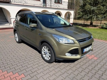 Ford Kuga II SUV 2.0 TDCi 150KM 2014 Ford Kuga 2.0 TDCI 150 KM Manual Półskóry