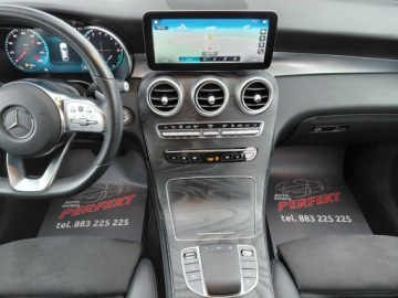 Mercedes GLC C253 2020 Mercedes-Benz GLC Plug In 4Matic AMG Radar Full LED 2.0 Hybryda Plug-in, zdjęcie 21