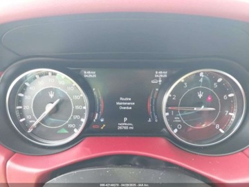 Maserati Levante 2022 Maserati Levante Modena 2022 3.0l 3.0 Benzyna 424KM, zdjęcie 10