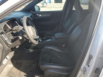 Volvo XC40 2021 Volvo XC 40 Recharge 2021 Elektryczny 402KM, zdjęcie 7