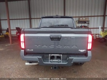 Toyota Tacoma II 2024 Toyota Tacoma 2024r., SR5, od ubezpieczalni 2.4 Benzyna 278KM, zdjęcie 5