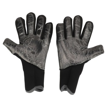 2 шт.. Футбольные вратарские перчатки.