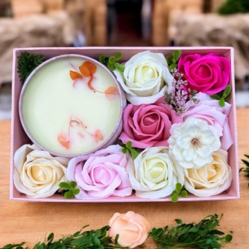 Flower Box мыло цветы + СВЕЧА в коробке ПОДАРОК ​​НА ДЕНЬ УЧИТЕЛЯ T02