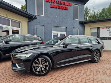 Volvo V60 II  2022 Volvo V60 Recharge T6 AWD Geartronic Core, zdjęcie 4