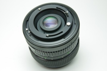 Аналоговый корпус Canon AE-1 с объективом