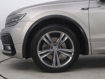 Volkswagen Tiguan II SUV 2.0 TSI 180KM 2018 VW Tiguan 2.0 TSI, Salon Polska, Serwis ASO, 4X4, zdjęcie 14