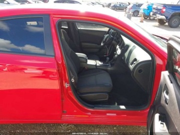 Dodge Charger VII 2022 Dodge Charger SXT 2022 3.6L 3.6 Benzyna 292KM, zdjęcie 9