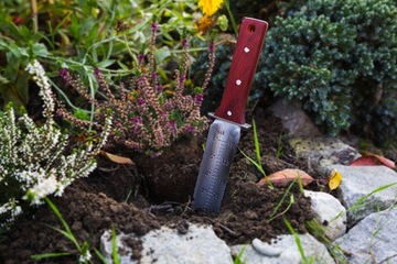 Садовая лопата Digger PROTECTORTECH, красная лопата + кожаный кобура