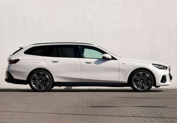 BMW Seria 5 G90-91 Touring 2.0 520d 197KM 2024 BMW Seria 5 I wlasciciel M Sport Hak Gwarancja Bezwypadkowy FVAT23, zdjęcie 2