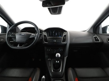 Ford Focus III ST 2.0 EcoBoost 250KM 2017 Ford Focus skóra bi-xenon navi Sync3 grzane, zdjęcie 14