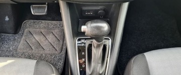 Kia Venga Mikrovan Facelifting 1.6 DOHC 124KM 2017 Kia Venga AutomatWebasto54 tys. wpisuje na fakturzeOrg.lakier1 wlasciciel, zdjęcie 14