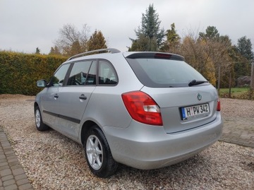 Skoda Fabia II Kombi Facelifting 1.4 16V 85KM 2011 Skoda Fabia 1.4 MPI Klimatyzacja Lift Opłacony z Niemiec, zdjęcie 2
