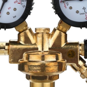 Азот Азот 24 БАР, редуктор кондиционера